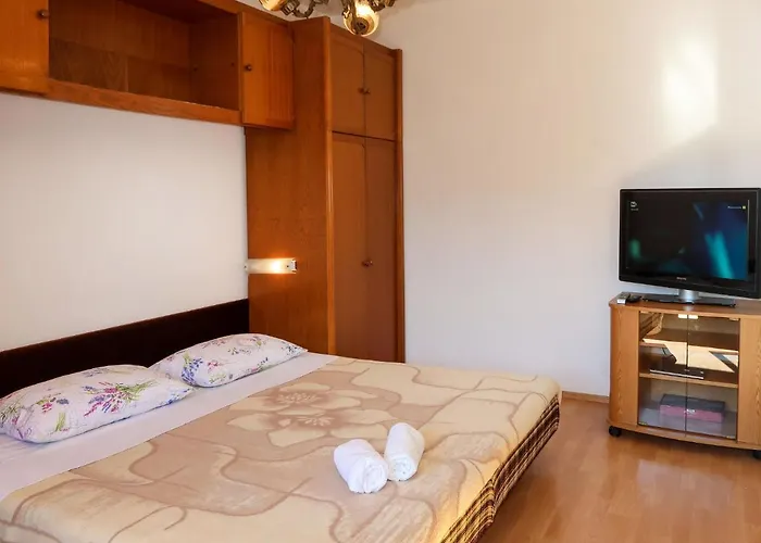 Appartement Mirjana By Interhome
